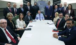 Erdoğan uçakta, belediyelerin yetki tartışmalarıyla ilgili soruyu cevapladı