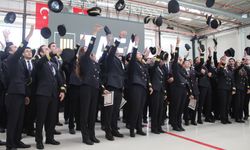 Bakan Göktaş, Aydın'da genç pilotların heyecanına ortak oldu