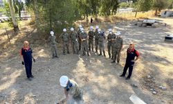 Komandolara enkazda arama kurtarma eğitimi verildi