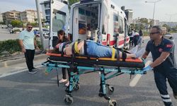 Kuşadası’nda Motosiklet Kazası: Bir Kadın Ağır Yaralandı