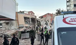 Gebze'de Yıkılan Binada 2 Çocuk Hayatını Kaybetti, Ablaları Sağ Kurtarıldı