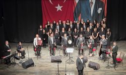 Efeler’de Müzik ve Sanat Akademisi’nden unutulmaz konser