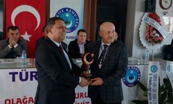 30 yıllık başkan veda etti