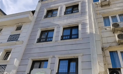 Böcek ailesinin kaldığı Fatih’teki otelde 2 turist hastaneye kaldırıldı