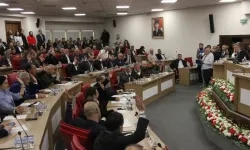 Aydın'daki CHP'li Belediyeler Cenaze ve Defin Hizmetlerini Büyükşehir'e Devrediyor