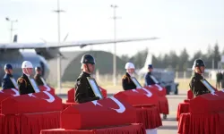 Türkiye şehitlerine ağlıyor! Kahramanlara son görev