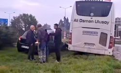 Söke'de yağmur kazayı beraberinde getirdi: Yolcu otobüsü otomobille çarpışıp refüje çıktı