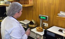 Kuşadası'nda simit fiyatları denetlendi