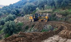 Efeler Belediyesinden çiftçilere yol desteği