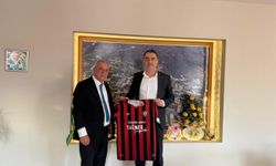 Özgür Arıcı Ak parti yolunda