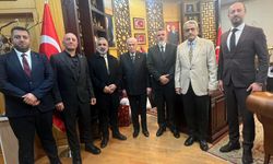 MHP'li Alıçık, Genel Başkan Bahçeli' ye Ziyaret etti.