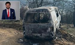 İzmir’de vahşetin böylesi: Genç müteahhit yanmış aracında ölü bulundu!