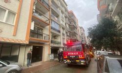 Efeler'de aspiratörden çıkan yangın panikletti