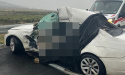 Otobanda zincirleme feci kaza: Genç kadın hayatını kaybetti