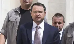 Bakanlığının ilk gününde hakaretten ceza...