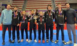 Aydınlı sporcular Arnavutluk'tan beş madalya ile döndü