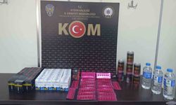 Efeler'de kaçak cinsel içerikli ürün ve yüzlerce makaron ele geçirildi