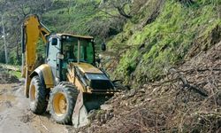 Efeler'de kapanan yollar açılıyor