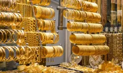 Fiyatı uçan altını tahtından etti