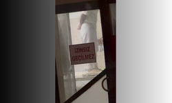 Tatlı hamurunu ayağıyla çiğnedi