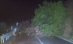 Nazilli’de heyelan karayolu tamamen kapandı