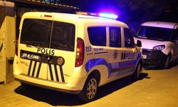 Kuyumcuda levye ve kesme makasıyla yakalandı