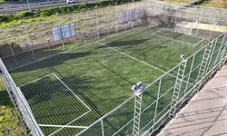 Çeştepe'deki halı saha yeniden hizmete açıldı