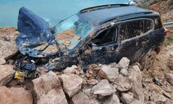 Karayolundaki heyelan araç kamerasında