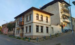 Topyatağı zamana meydan okuyor