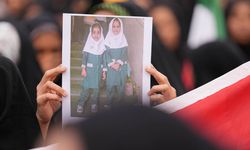 İran’a yönelik ABD-İsrail saldırılarında 210 çocuk hayatını kaybetti