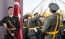 İhraç edilen teğmen Deniz Demirtaş göreve döndü