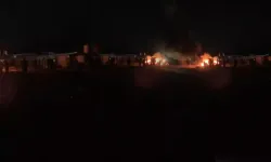 Patlama sesleri duyulan komşu ülke karanlığa gömüldü