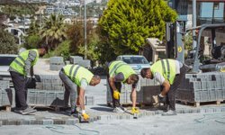 Kuşadası'nda güçlü üstyapı için yatırımlar kesintisiz devam ediyor