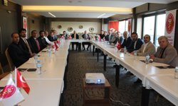 Veterinerlerin sorunları Aydın'da görüşüldü