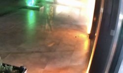 Oto galeriye el bombalı saldırı güvenlik kamerasında