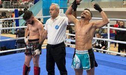 ADÜ öğrencisi Kick Boks'ta Türkiye Şampiyonu oldu