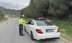 Aydın jandarması Çember operasyonunda 55 aranan şahsı yakaladı