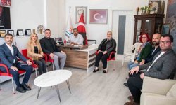 Kuşadası Belediyesi Başkan Vekili Demirtaş, Güzelçamlı Mahallesi'nde vatandaşlarla buluştu