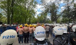 Madenci direnişi sürüyor