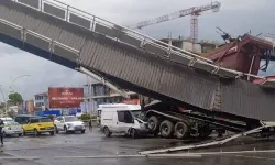 Ankara'da kamyon üst geçide çarptı: 3 yaralı