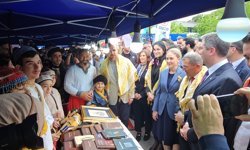 Bakan Ersoy Nazilli’de festival açılışına katıldı