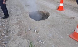 Bozköy yolunda 'obruk' oluştu