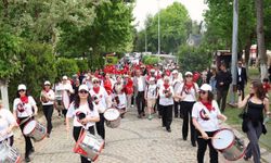 Efeler’de 19 Mayıs coşkusu Gençlik Şenliği ile yaşandı