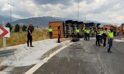 Aydın'da tır devrildi: 1 ölü