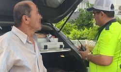 Ayakta durmakta zorluk çeken sürücü 'pes artık' dedirtti