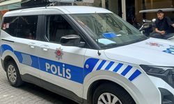 Efeler'de yalnız yaşayan kadın evinde ölü bulundu