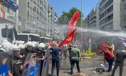 Özgür Özel’in İzmir mitingine TOMA’lı ve biber gazlı müdahale!