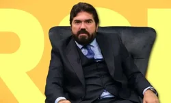 Rasim Ozan Kütahyalı’nın evine polis baskını