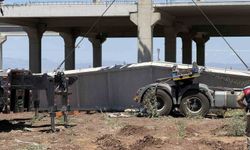 Diyarbakır'da korkunç kaza! 15 tonluk beton blok altında kaldılar