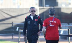 Hacıosmanoğlu: Montella ile devam edeceğiz